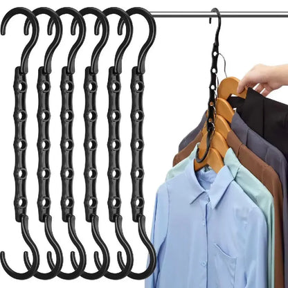 Space Saving 5-hole Plastic Hanger